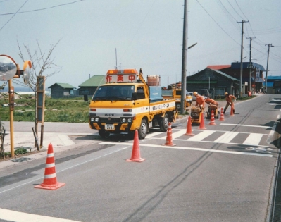 東北カッターの沿革